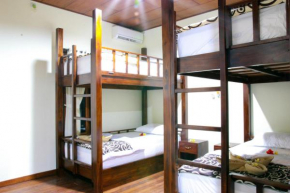 Гостиница Medal Jaya Hostel & Room  Lembongan